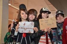 Japan-expo-sud-4-vague-marseille-cosplay-couloirs-Samedi-2012 - 0057