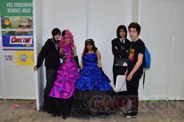 Japan-expo-sud-4-vague-marseille-cosplay-couloirs-stands-dimanche-2012 - horizontal - 0033