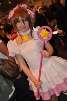 Japan-expo-sud-4-vague-marseille-cosplay-couloirs-stands-dimanche-2012 Japan-expo-sud-4-vague-marseille-cosplay-couloirs-stands-dimanche-2012 - Verticales - 0454