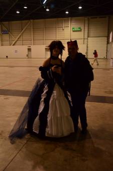 Japan-expo-sud-4-vague-marseille-cosplay-couloirs-stands-dimanche-2012 - Verticales - 0003