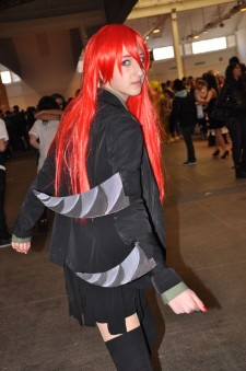 Japan-expo-sud-4-vague-marseille-cosplay-couloirs-stands-dimanche-2012 - Verticales - 0315