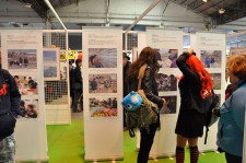 Japan-expo-sud-4-vague-marseille-cosplay-couloirs-stands-Samedi-2012 - 0052