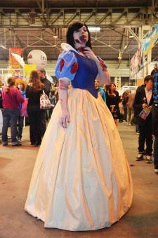 Japan-expo-sud-4-vague-marseille-cosplay-couloirs-vendredi-2012 - 0026