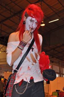 Japan-expo-sud-4-vague-marseille-cosplay-couloirs-vendredi-2012 - 0326