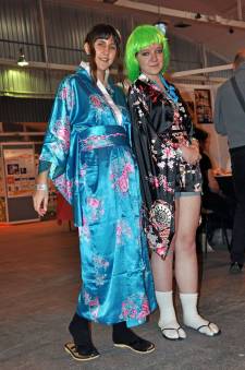 Japan-expo-sud-4-vague-marseille-cosplay-couloirs-vendredi-2012 - 0344