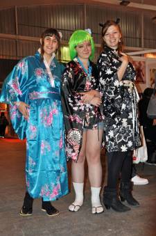 Japan-expo-sud-4-vague-marseille-cosplay-couloirs-vendredi-2012 - 0348