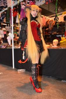 Japan-expo-sud-4-vague-marseille-cosplay-couloirs-vert-Samedi-2012 - 0064