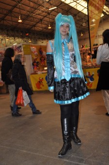 Japan-expo-sud-4-vague-marseille-cosplay-couloirs-vert-Samedi-2012 - 0390