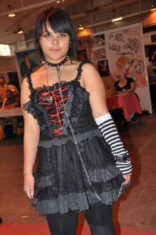 Japan-expo-sud-4-vague-marseille-cosplay-couloirs-vert-Samedi-2012 - 0999