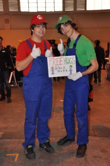 Japan-expo-sud-4-vague-marseille-cosplay-couloirs-vert-Samedi-2012 - 1002