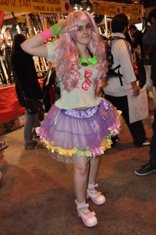 Japan-expo-sud-4-vague-marseille-cosplay-couloirs-vert-Samedi-2012 - 1016