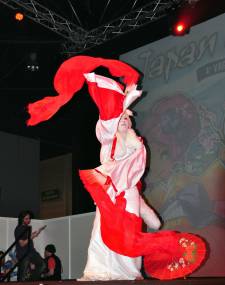 Japan-expo-sud-4-vague-marseille-cosplay-scène-vendredi-2012 - 0173