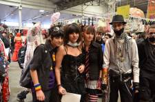 Japan-expo-sud-4-vague-marseille-stands-couloirs-dimanche-2012 - horizontal - 0041 Japan-expo-sud-4-vague-marseille-cosplay-couloirs-stands-dimanche-2012 - horizontal - 0065