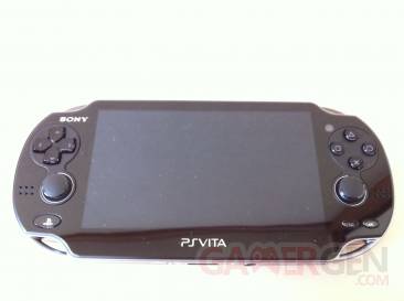 PSVita PlayStation deballage-console japon 17.12 (15)